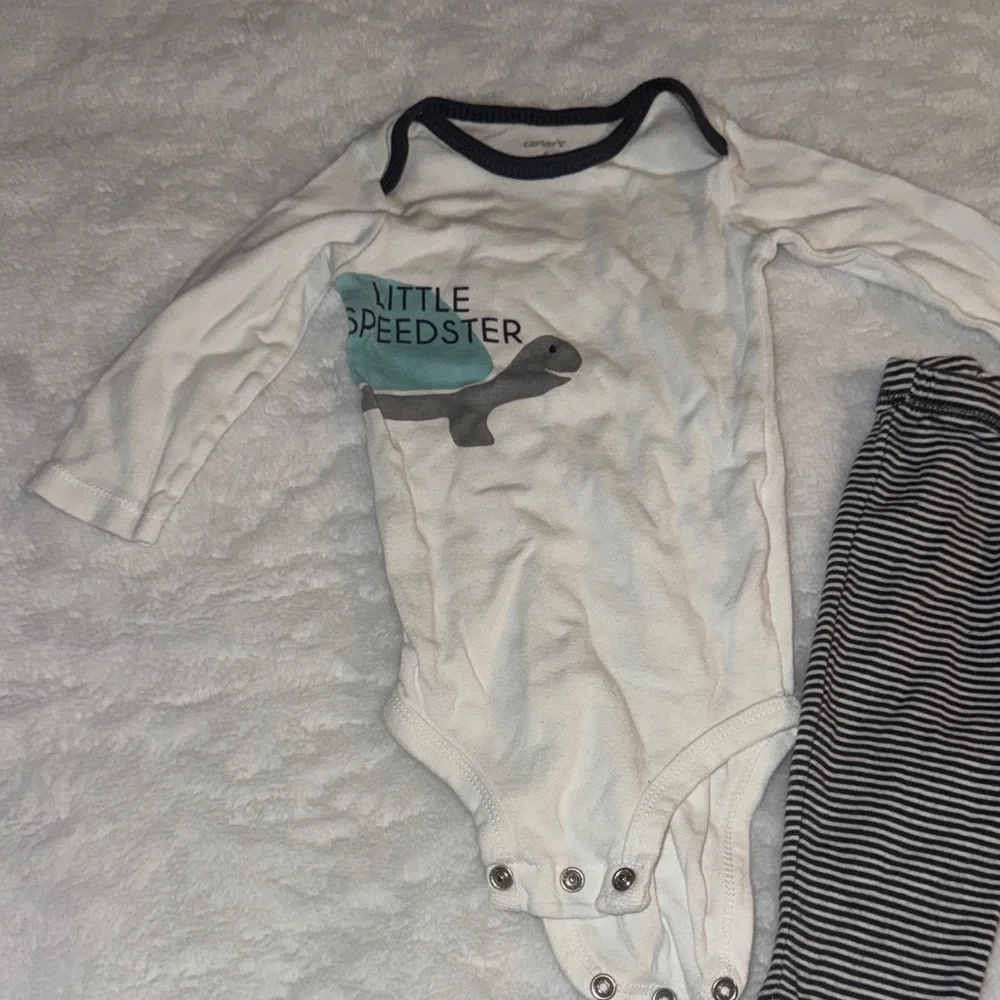 Carter's 6M White Bodysuit with turtle and Striped Pants